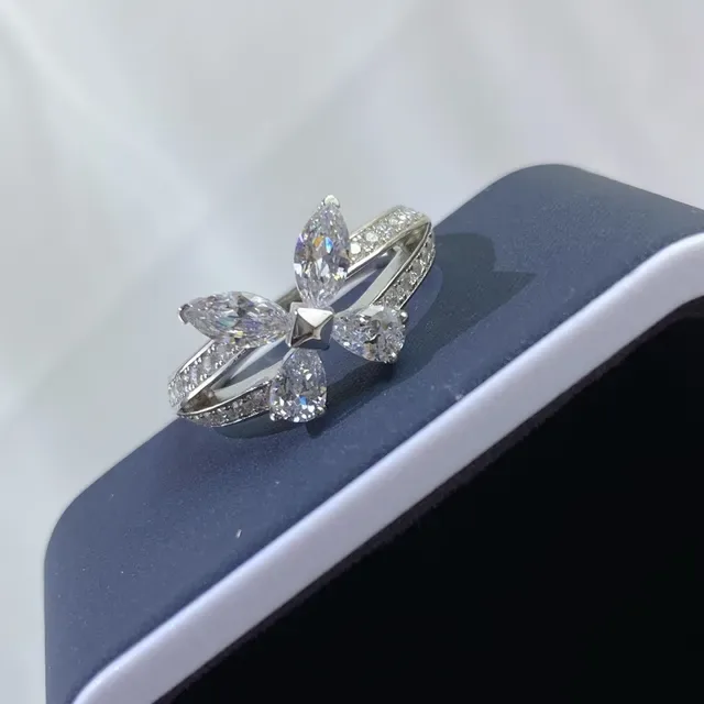 Silver White Floral Motif Marquise-Cut Stones Ring 2