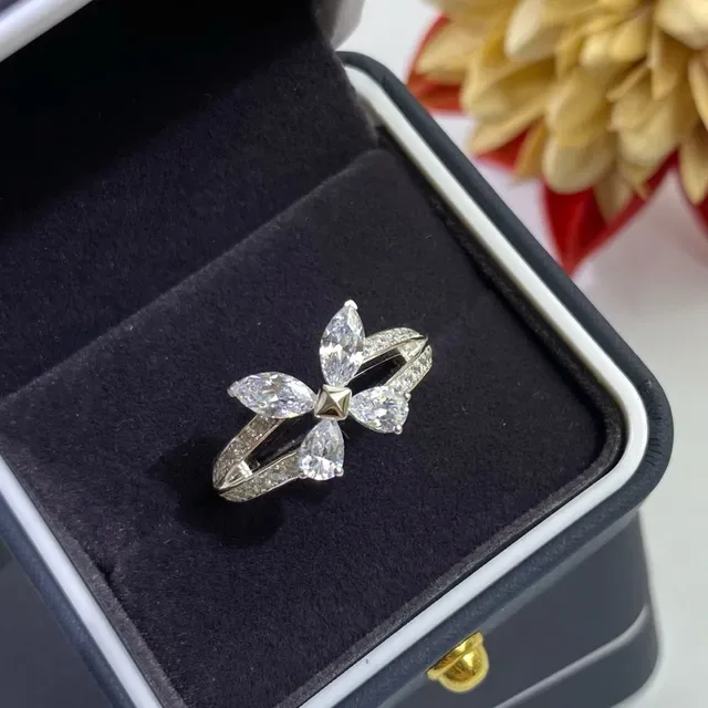 Silver White Floral Motif Marquise-Cut Stones Ring 6