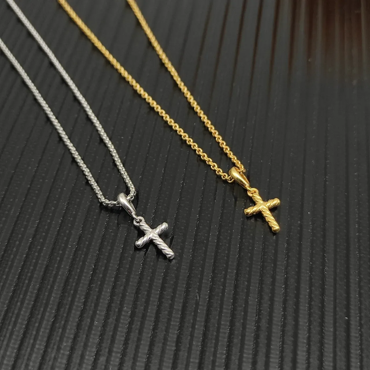 Twisted Rope Cross Pendant Necklace 2