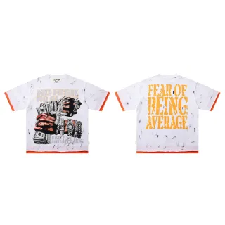 Camiseta blanca y naranja con estampado desgastado y ribete en contraste