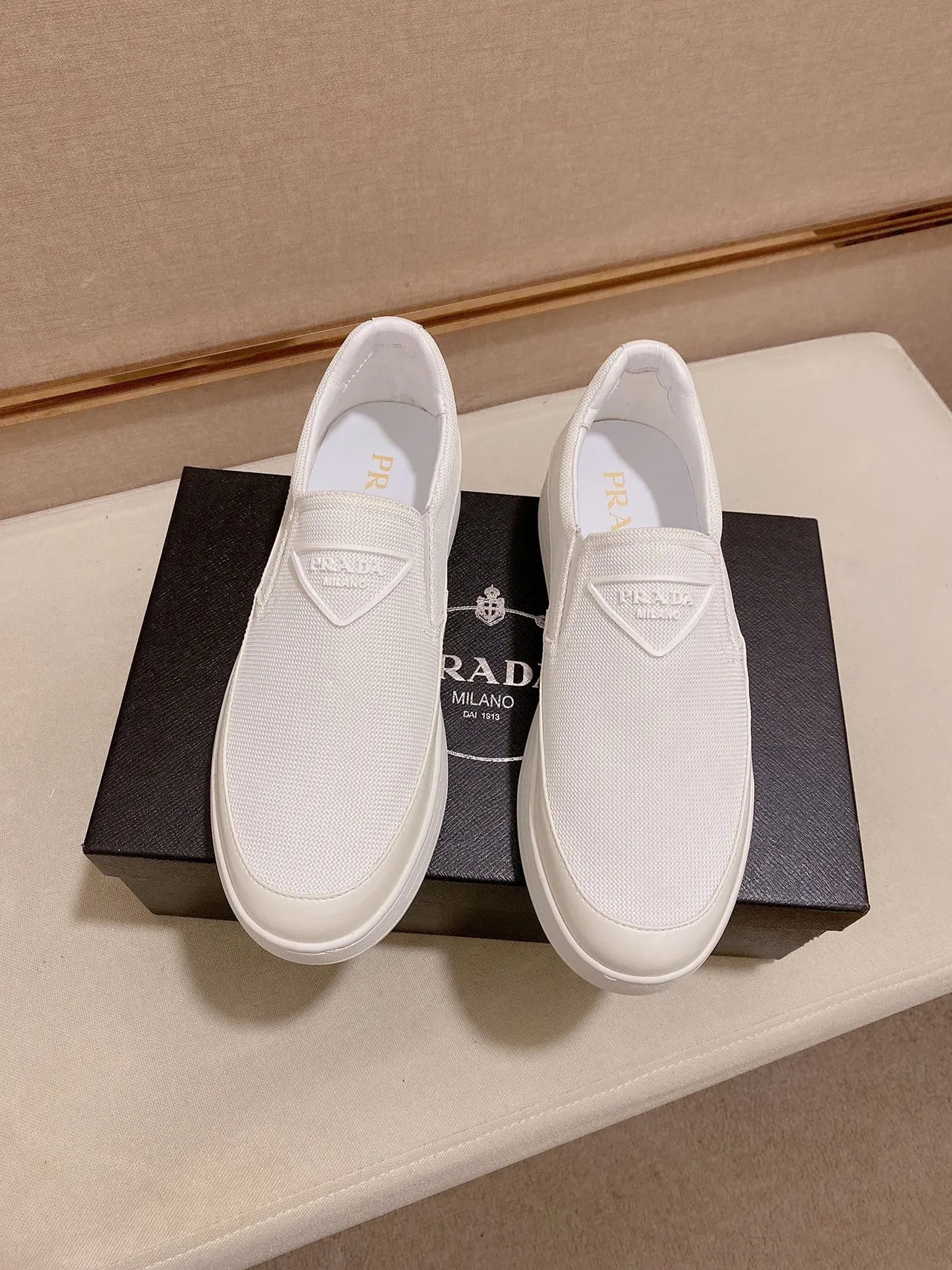 White Slip-On Textured Knit Platform Casual Shoe 5