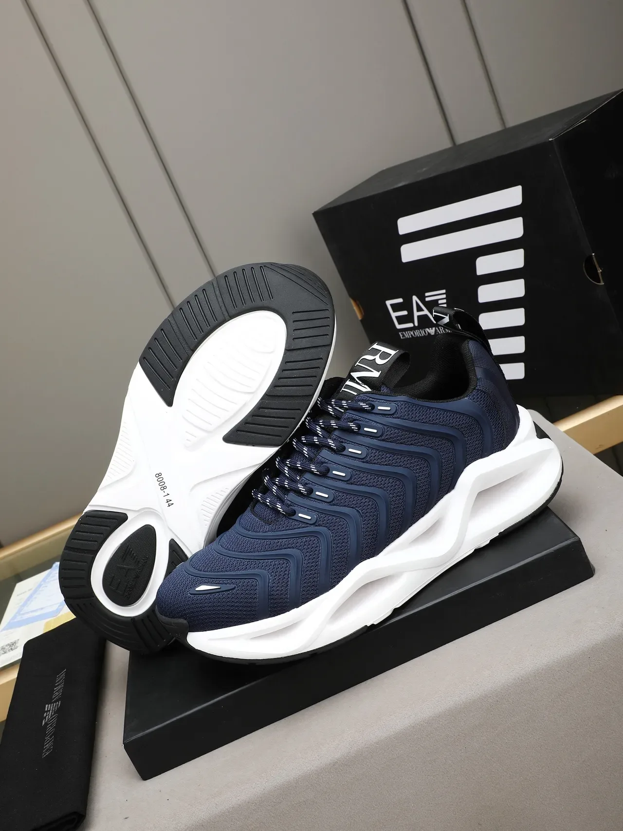 Giorgio Armani Navy Mesh et Overlay Synthétique Sneakers Lifestyle 5