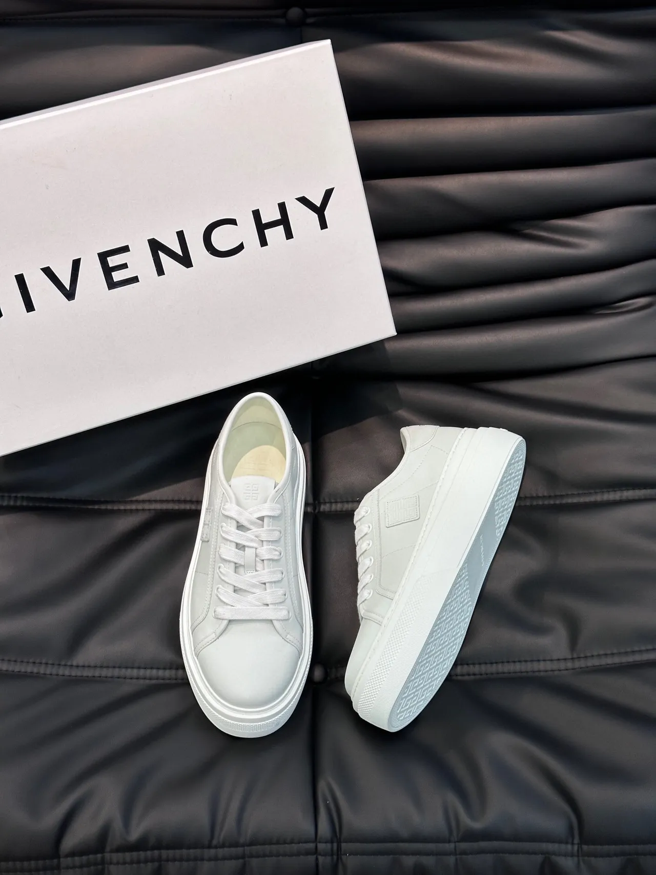 Givenchy City Sport Monochrome Leather Platform Lifestyle Sneakers 3