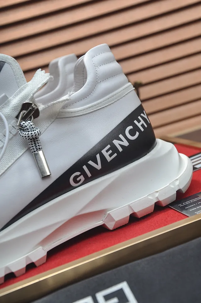 Givenchy City Sport সাদা কালো হাই-টপ জিপার ক্লোজার চাংকি স্নিকার্স 9