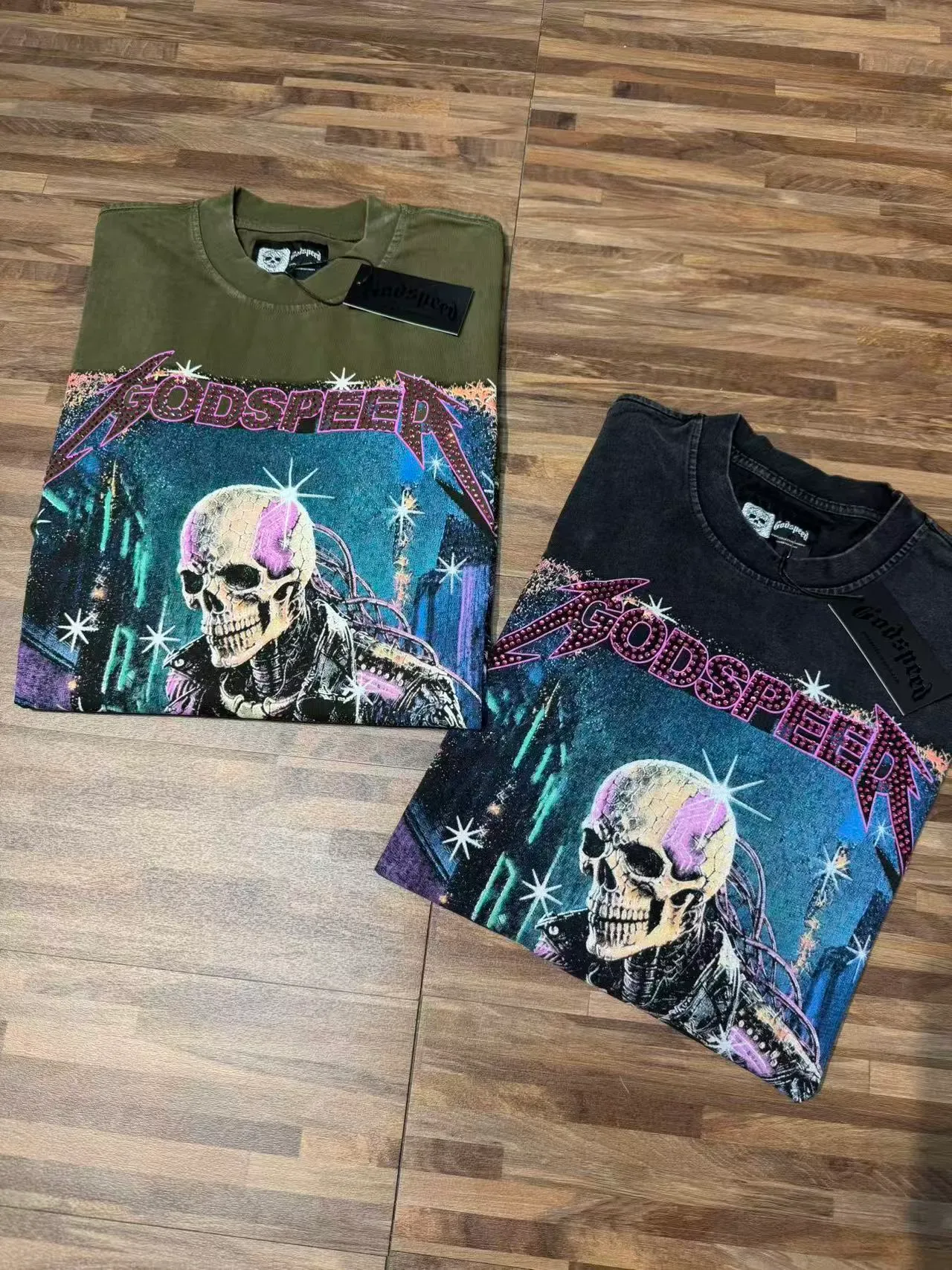 Camiseta Godspeed manga longa gola redonda estampa gráfica 15