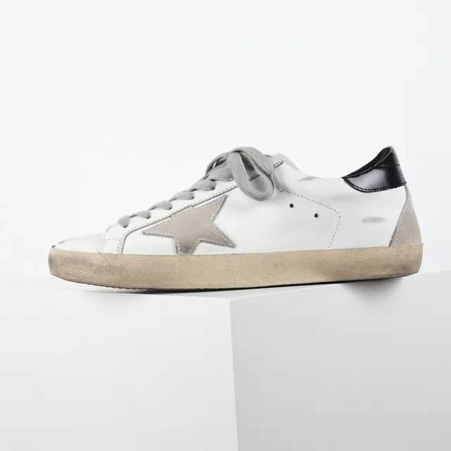 Golden Goose Superstar ছেঁড়া সাদা চামড়ার তারা প্যাচ লাইফস্টাইল স্নিকার্স 9
