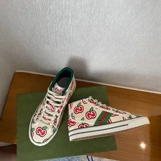 Gucci Ace impresión de manzana crema zapatillas lifestyle