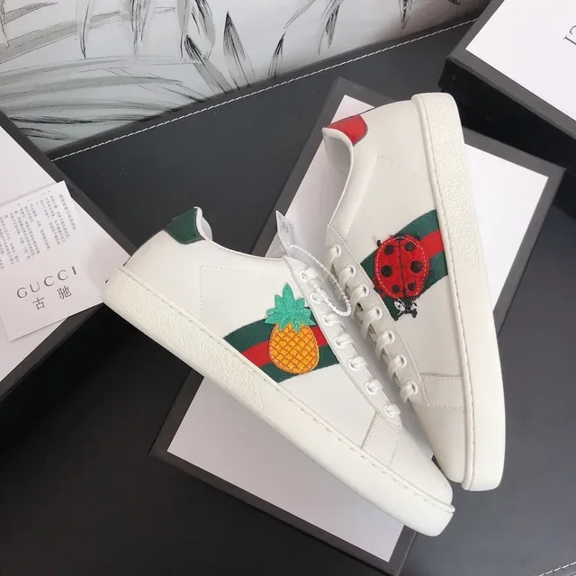 Gucci Ace Joaninha e Ananás Bordado Tênis Lifestyle Branco 4