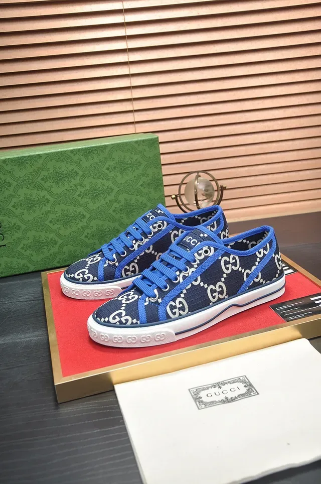 Gucci Ace Navy Blue GG Monogram Canvas lacets contrast lifestyle sneakers 4