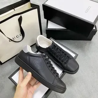 Gucci Ace Perforadas Interlocking G Negros Lifestyle Sneakers