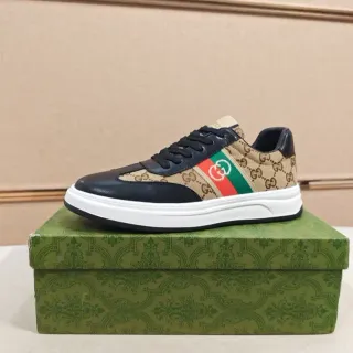 Gucci Beige Noir Monogram Sneakers Lifestyle en Toile avec Superpositions en Cuir