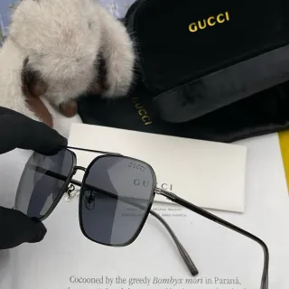 Gucci أسود رمادي مستطيل أفياتور ظليل إطار معدني رفيع نظارات شمسية