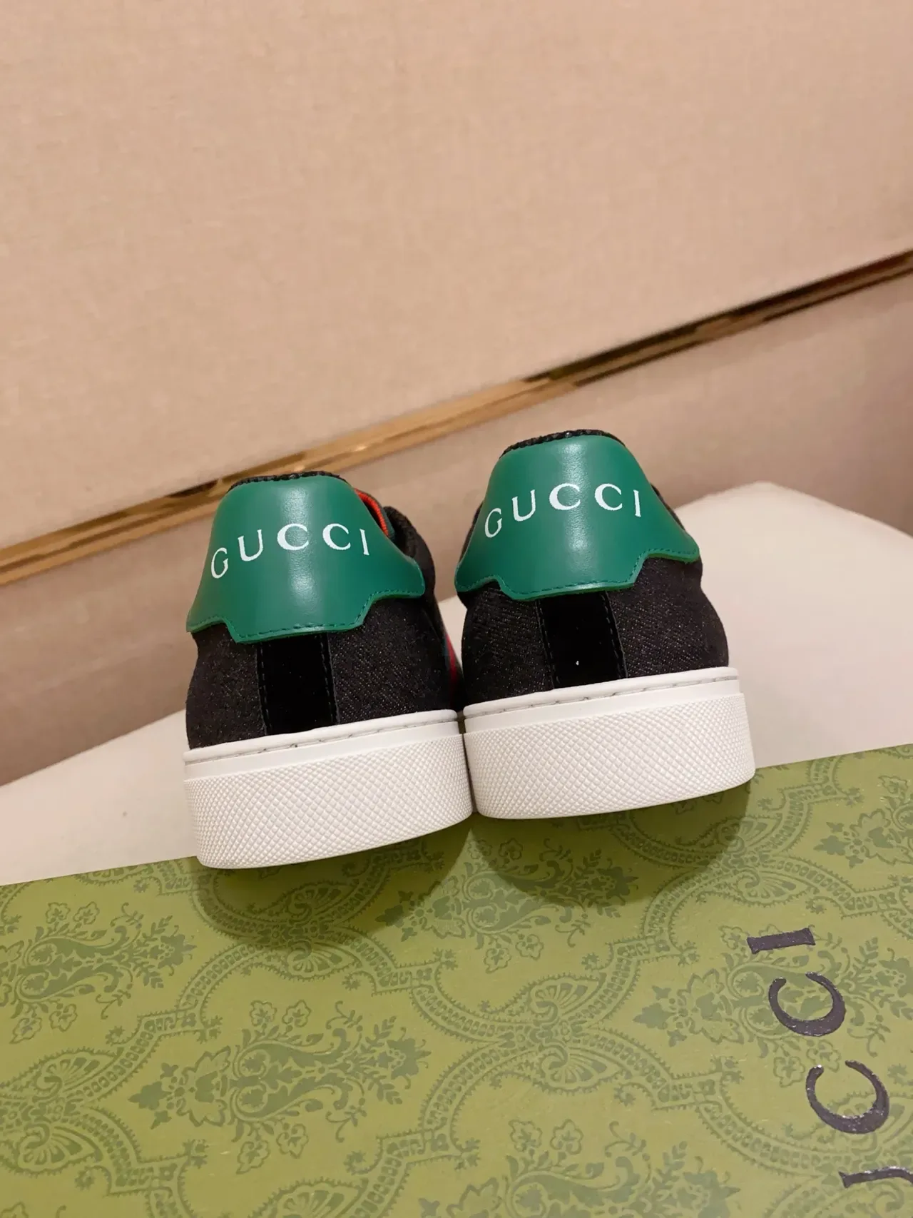 Gucci Noir Vert Baskets Lifestyle Bout Bas Texturées en Denim 3