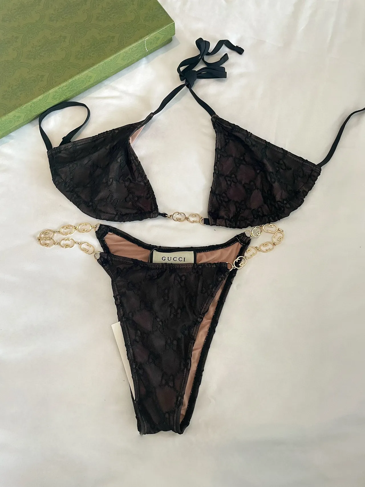 Gucci কালো লেস চেইন-বিকিনি সুইমওয়্যার 8