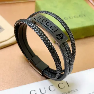 Gucci إسورة جلد مبروم بتلف مزدوج