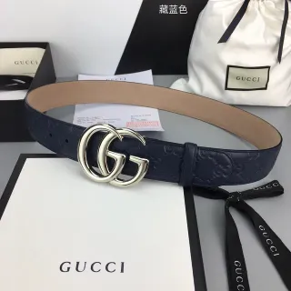 Gucci Double G Belt Navy Beige Embossed GG Monogram Interlocking Silver-Tone Buckle Leather Belt