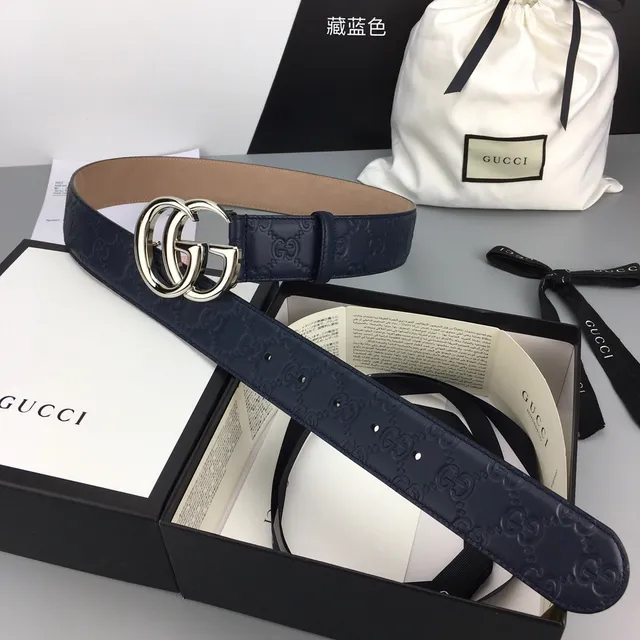 Gucci Double G Belt Navy Beige Embossed GG Monogram Interlocking Silver-Tone Buckle Leather Belt 2