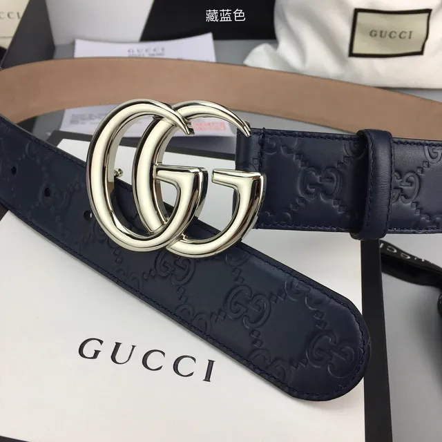 Gucci Double G Belt Navy Beige Embossed GG Monogram Interlocking Silver-Tone Buckle Leather Belt 5