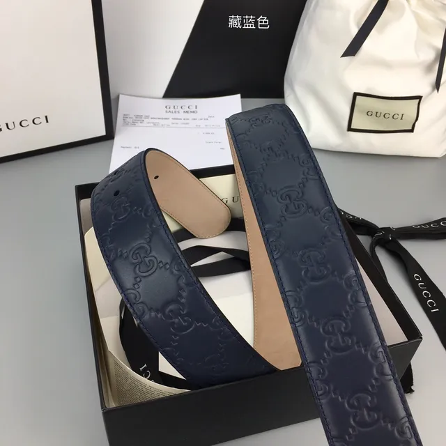 Gucci Double G Belt Navy Beige Embossed GG Monogram Interlocking Silver-Tone Buckle Leather Belt 7