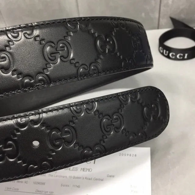 Gucci GG Marmont Ceinture en cuir noir avec monogramme embossé 7