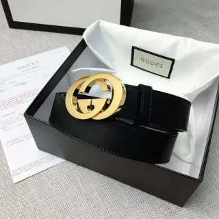 Gucci GG Marmont काला गोल्ड Interlocking Double G बकल पॉलिश्ड हार्डवेयर चमड़े की बेल्ट