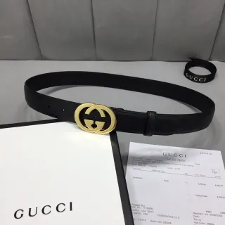 Gucci GG Marmont 黑金 Interlocking G Buckle Textured Leather Belt
