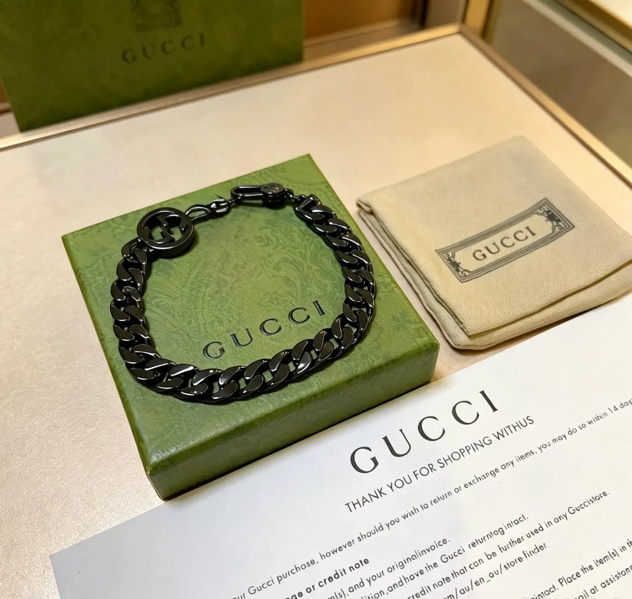 Gucci GG Marmont Pulseira Corrente Curb-Link Preto Verde Metal Matte 7