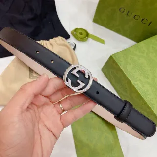 Gucci GG Marmont Cinto de couro preto