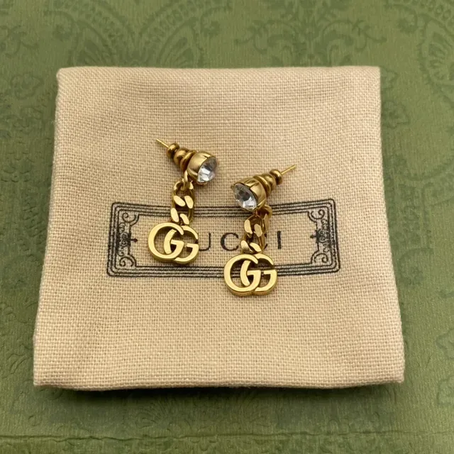 Gucci GG Marmont Gold Beige Interlocking Double-G أقراط 4