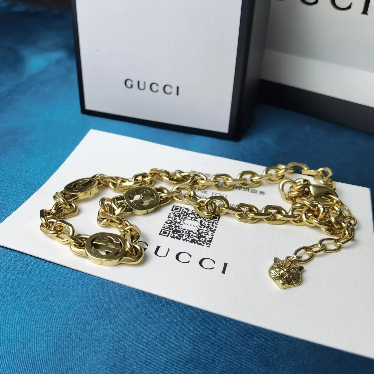 Gucci GG Marmont doré chaîne GG entrelacée 7