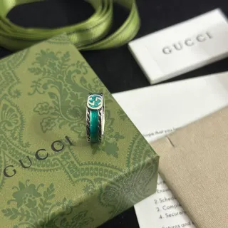 Gucci GG Marmont हरा चांदी Enamel-Intarsia Interlocking G Motif अंगूठी