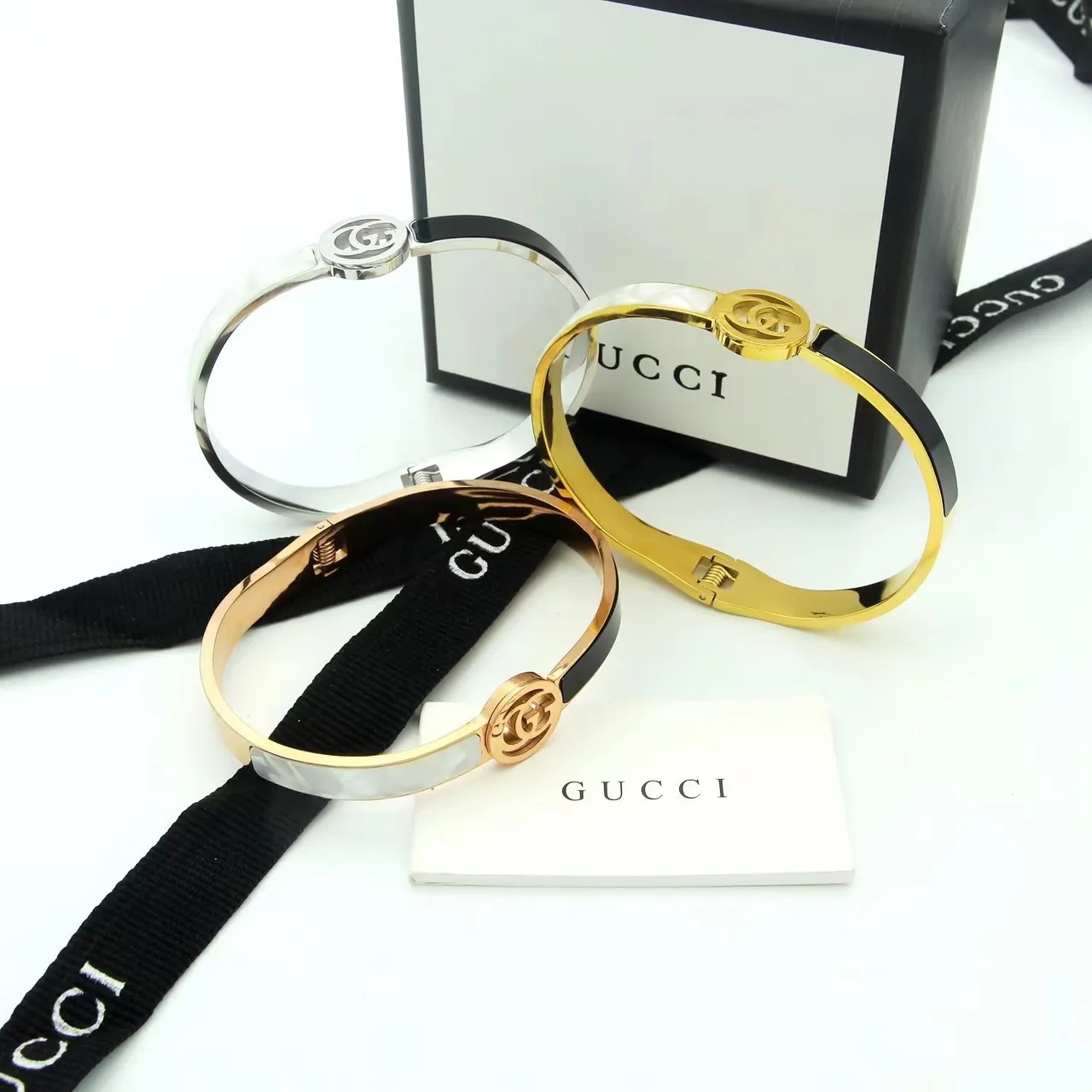 Gucci GG Marmont 互锁标志 刚性手镯手链 5