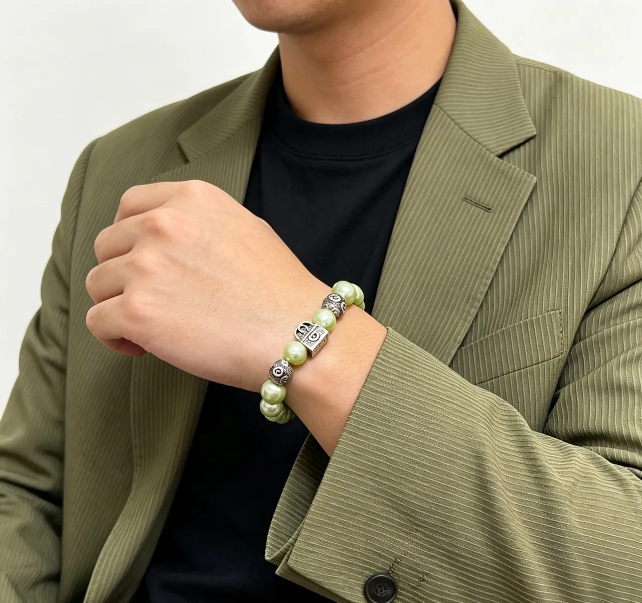 Gucci GG Marmont Light Green Pearl and Silver-Tone Charm Bracelet 6