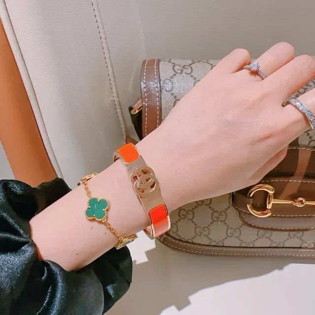 Gucci GG Marmont سوار إيناميل برتقالي ذهبي اللون 5