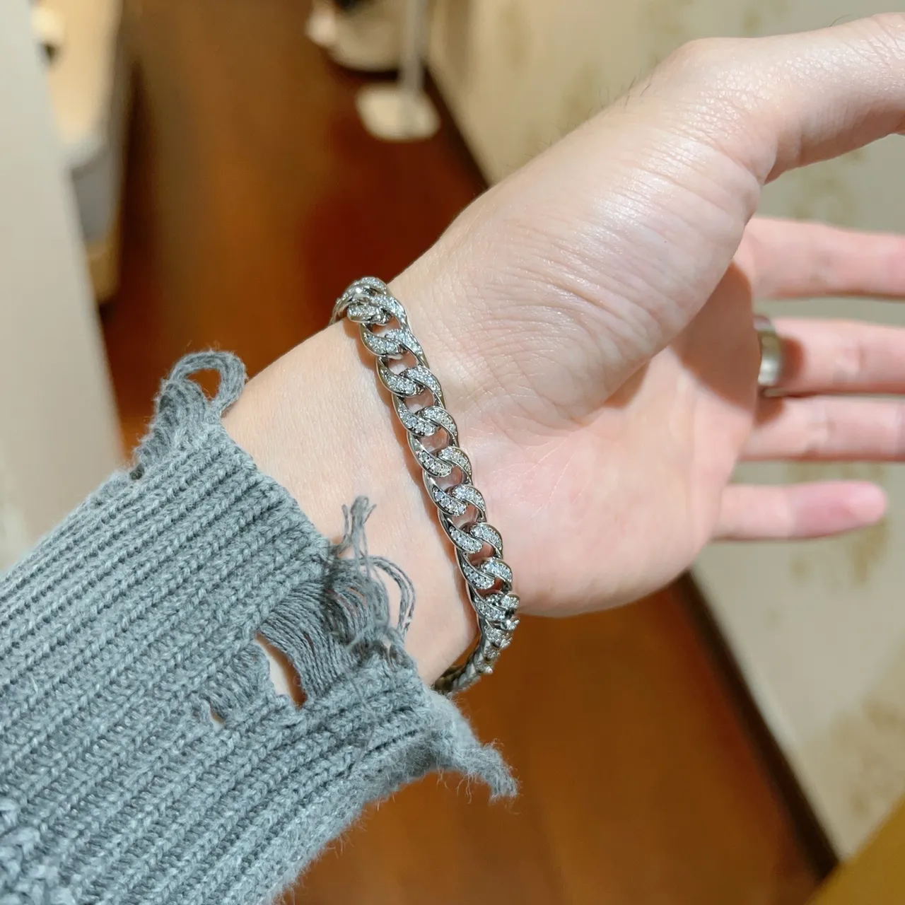 Gucci GG Marmont Pavé-Crystal Curb Chain pulseira 7