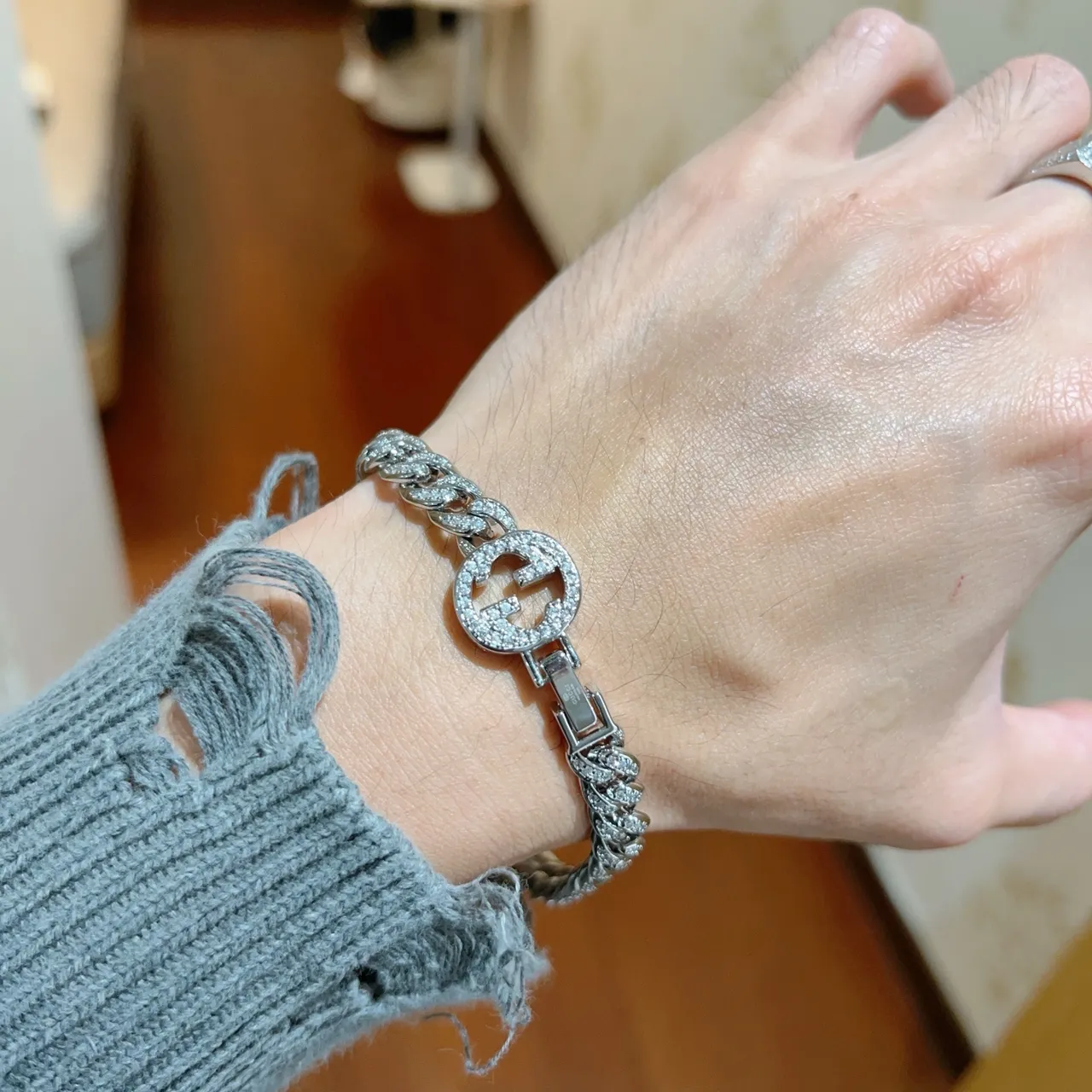 Gucci GG Marmont Pavé-Crystal Curb Chain pulseira 8