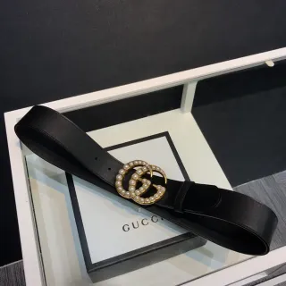 Gucci GG Marmont Pearl-Embellished Black Leather Belt