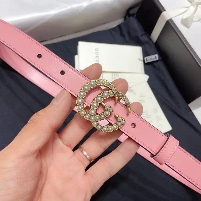 Gucci GG Marmont Ceinture en cuir rose ornée de perles 4