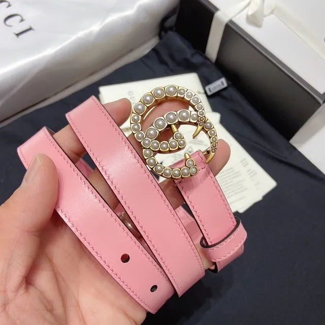 Gucci GG Marmont Ceinture en cuir rose ornée de perles 6