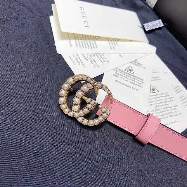 Gucci GG Marmont Ceinture en cuir rose ornée de perles 7