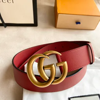 Gucci GG Marmont 红金 interlocking double G 扣 光滑皮革腰带