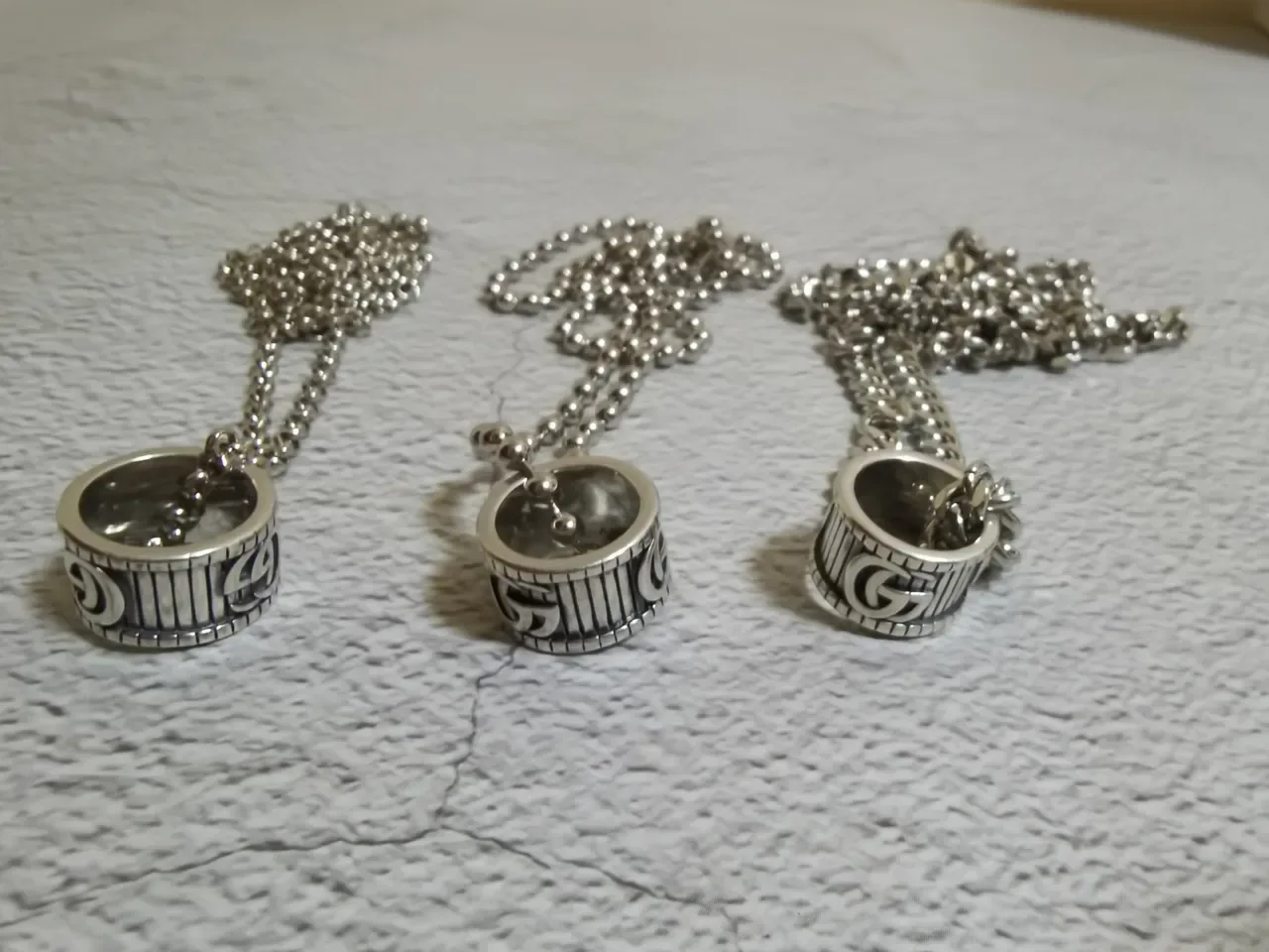Gucci GG Marmont Silver Curb Chain Barrel Pendant Necklace 2