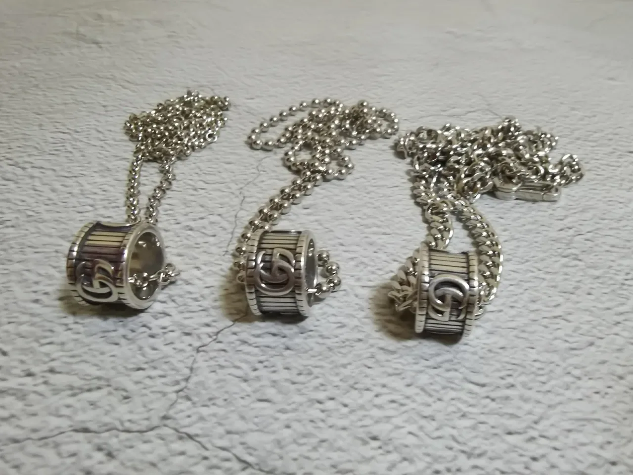Gucci GG Marmont Silver Curb Chain Barrel Pendant Necklace 4