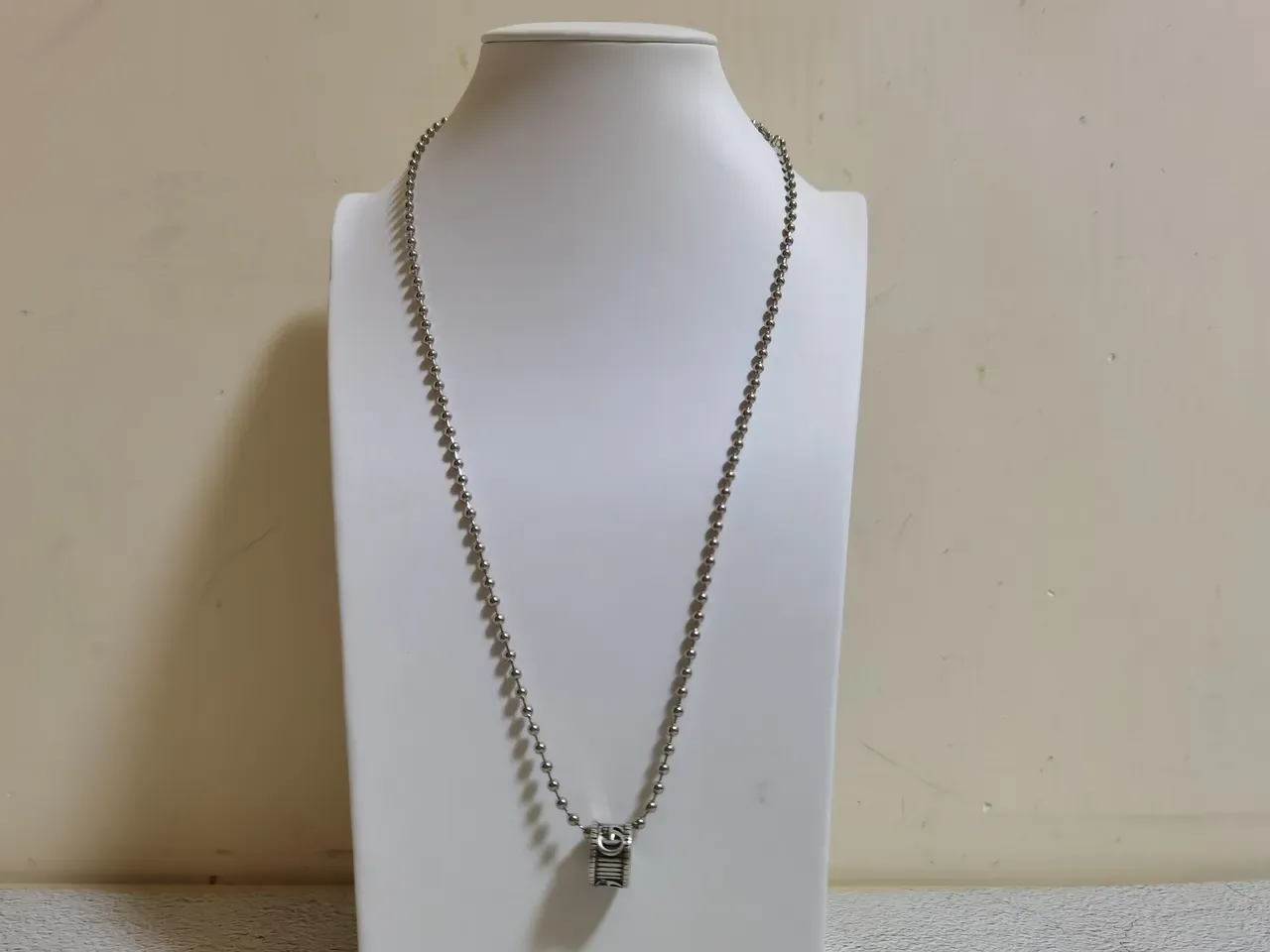 Gucci GG Marmont Silver Curb Chain Barrel Pendant Necklace 6