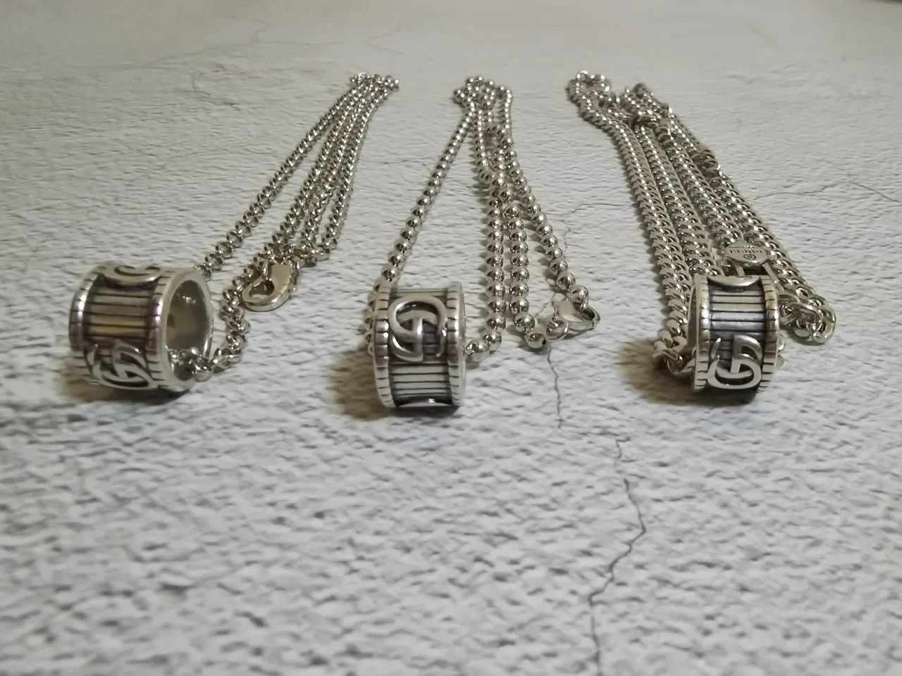 Gucci GG Marmont Silver Curb Chain Barrel Pendant Necklace 8