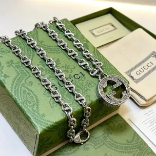 Gucci GG Marmont রূপালী Interlocking Double-G Pendant খোদাইকৃত লিঙ্ক চেইন নেকলেস