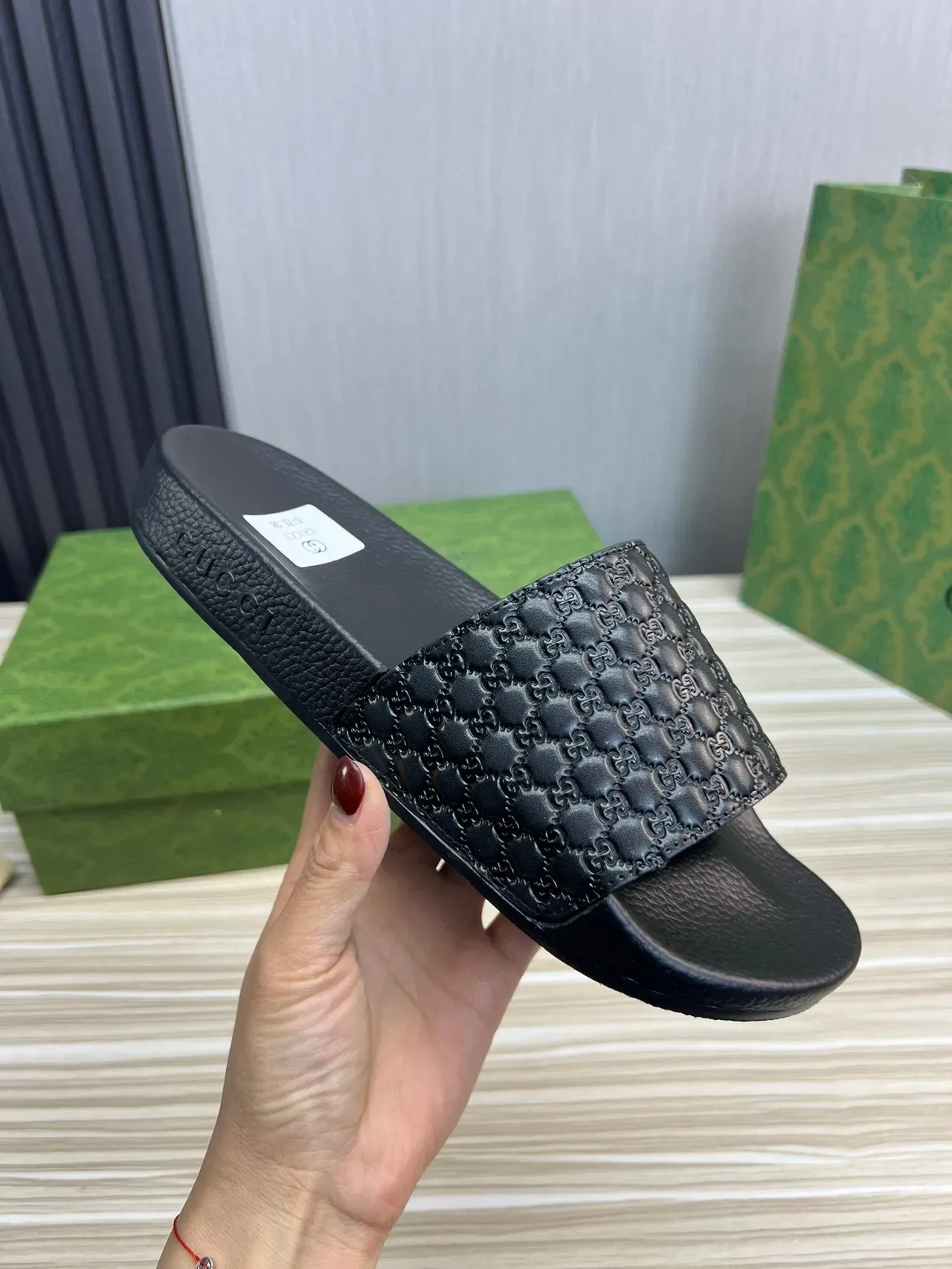 Gucci GG Marmont Slide Noir Quilté Monogram 4