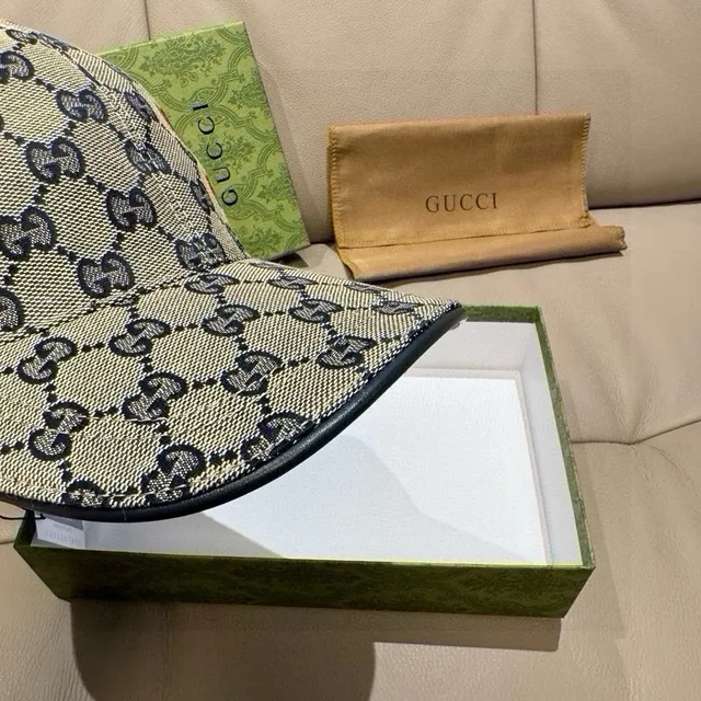 Gucci GG Monogram Beige Black Canvas Embroidered Interlocking G 棒球帽 5