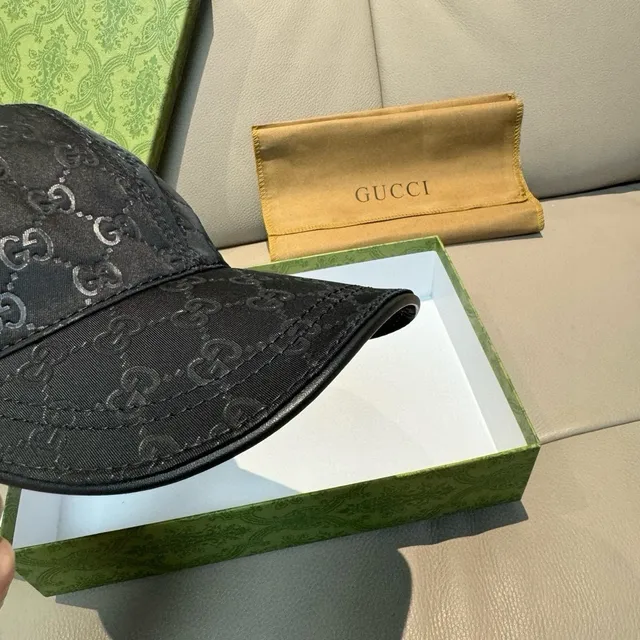 غوتشي GG Monogram Web Stripe قبعة بيسبول 6
