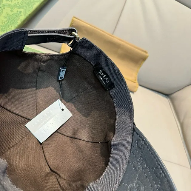 غوتشي GG Monogram Web Stripe قبعة بيسبول 7